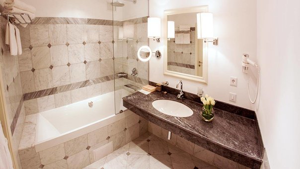 Hotel room "Khreshchatyk". Book a room at a discount