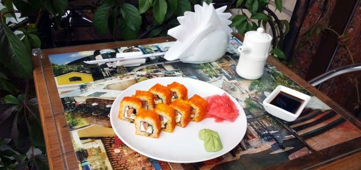 Японська і європейська кухня в кафе «garou bar» зі знижкою