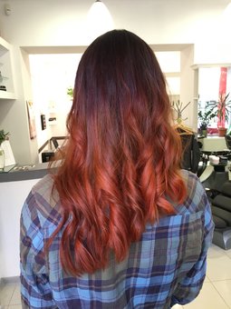 Hair coloring in the Beauty Pro salon in Kharkov. Order with a discount