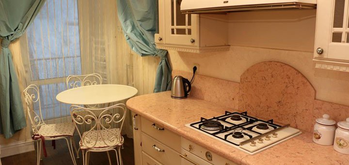 Discounts for holidays in "real home apartments in kiev center" 28