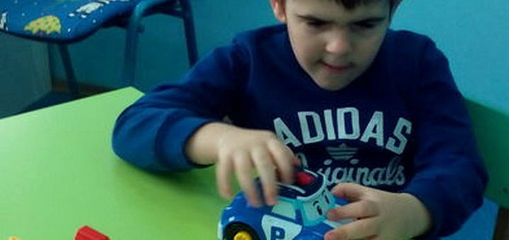 Classes in the children's center for correction and development of speech "GovorunOk" in Odessa. Record by stock